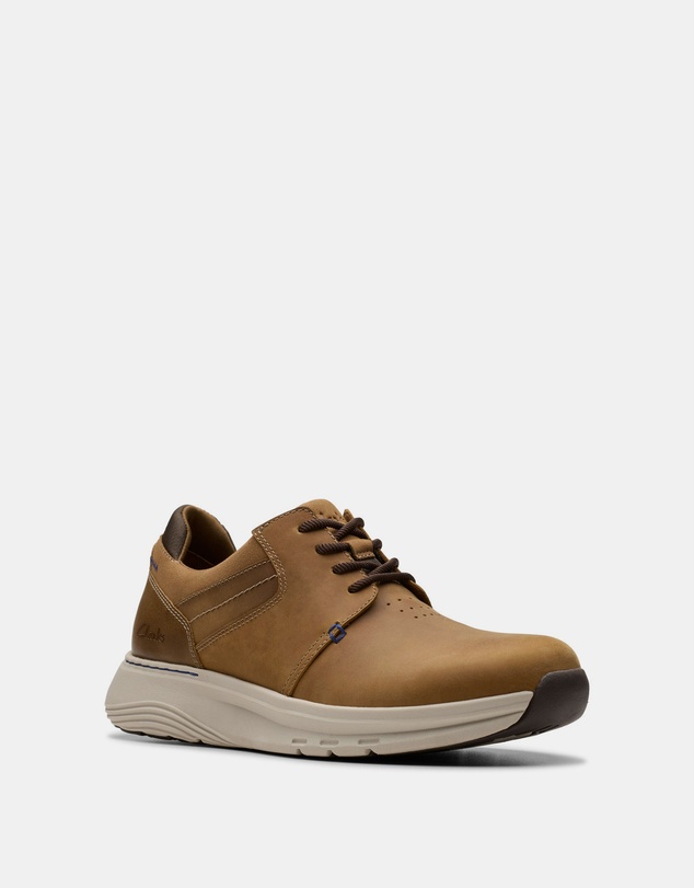 Clarks - Motion Trek PT Dark Tan