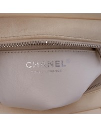 Pre-Loved by Azura Reborn - Pre-Loved chanel Tweed Handbag