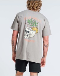 Vacancy Co - Club Dread Tee
