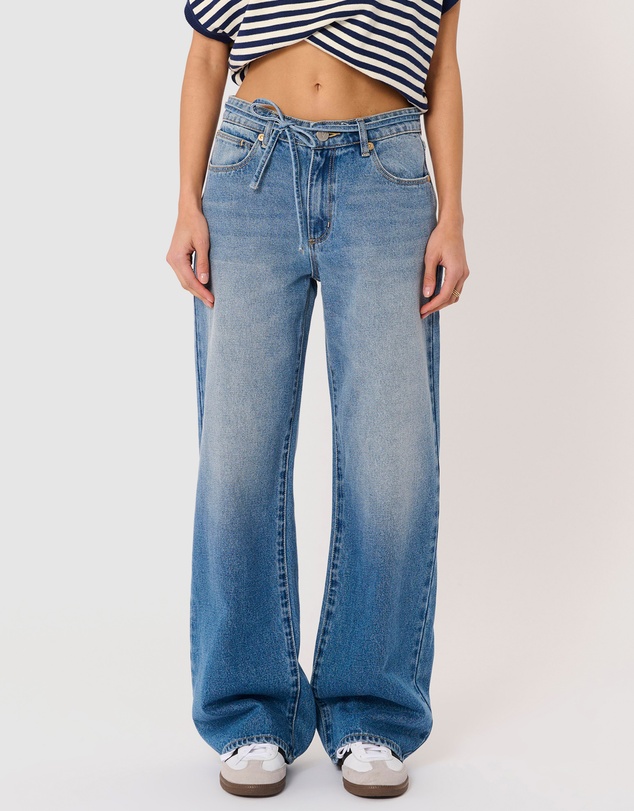 Abrand - 99 Baggy Worn Tie Jeans