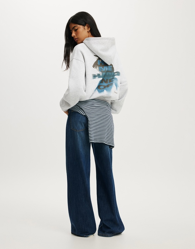 Cotton On - Boxy License Graphic Hoodie