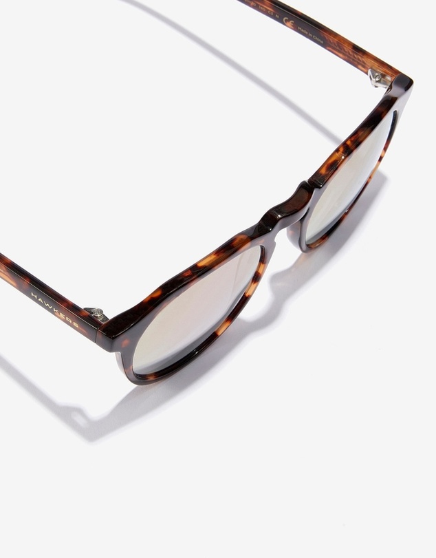 Hawkers Co - HAWKERS - Carey Rose Gold WARWICK X Sunglasses for Men and Women UV400