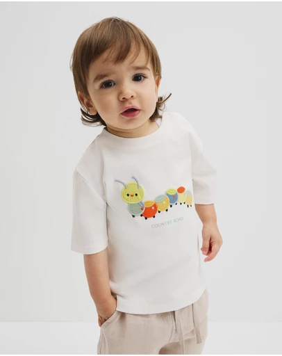 Country Road - Short Sleeve Relaxed Caterpillar T-shirt