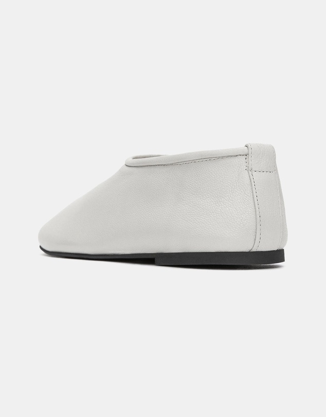 ARKET - Malta Leather High Vamp Flats