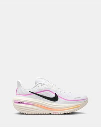 Nike - Winflo 12 - Women's