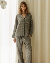 Gingerlilly - Kienna Geo Printed Silky Satin PJ Set
