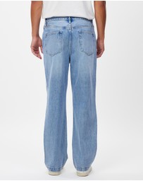Assembly Label - Relaxed Jeans