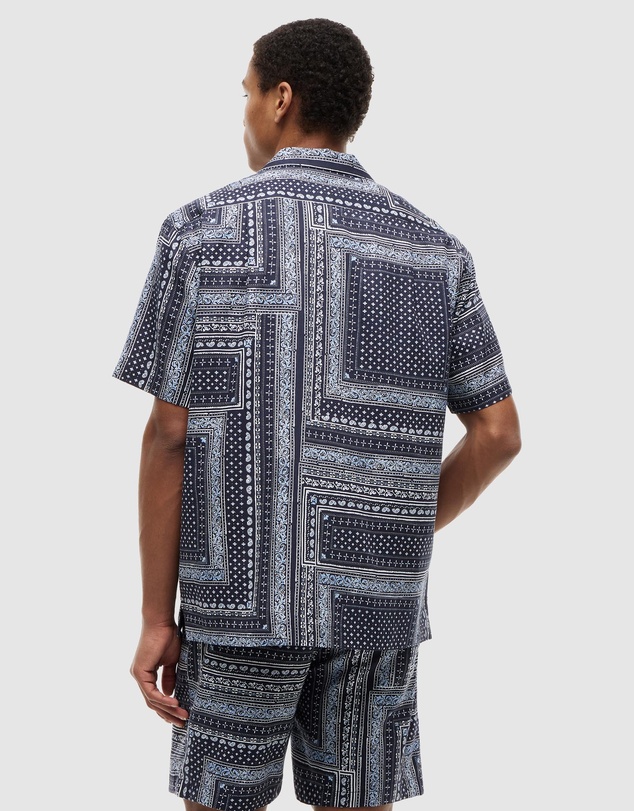 Tommy Hilfiger - Relaxed Fit Bandana Print Short Sleeve Shirt