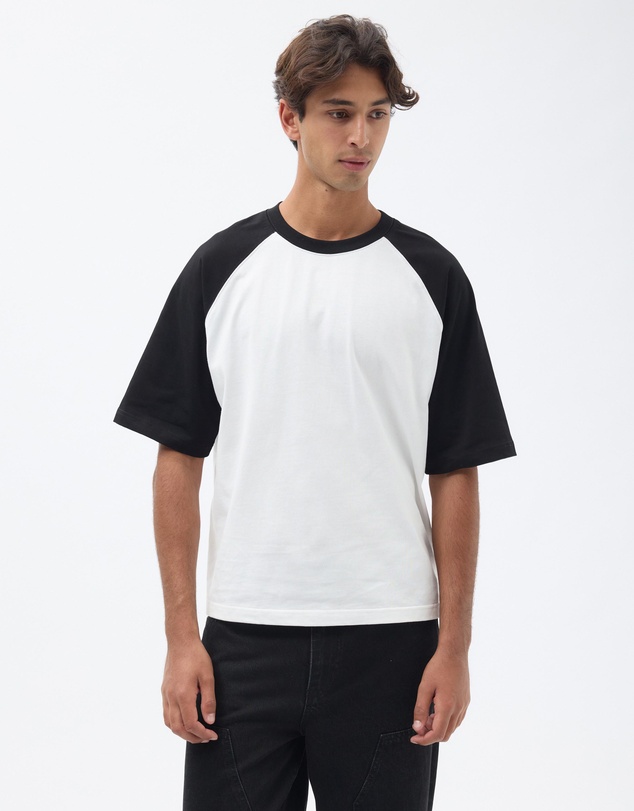 AERE - Boxy Contrast Raglan Tee