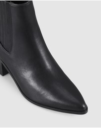 Verali - Fillipin Chelsea Ankle Boots