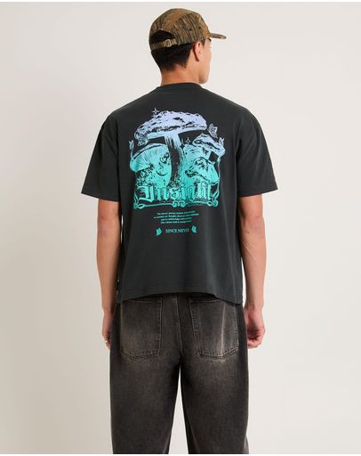 VINTAGE BLACK