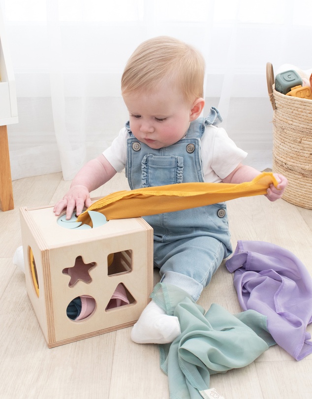 Playground - 4-in-1 Sensory Cube