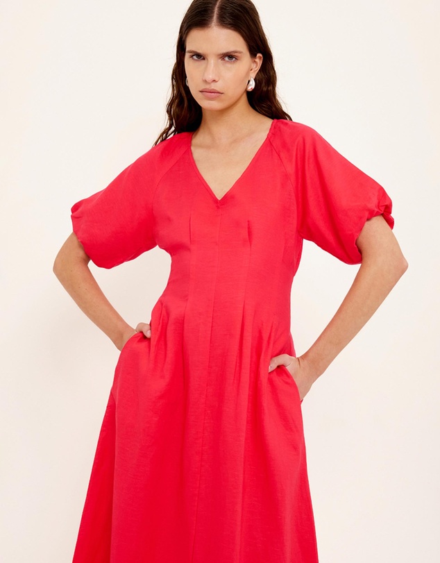 Staple the Label - Valentina V-Neck Midi Dress