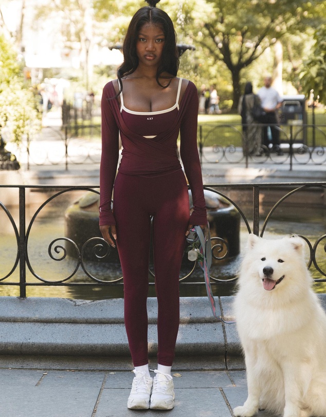 437 - V Leggings 2.0