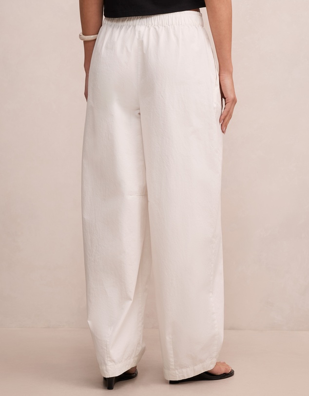 Forever New - Rowan Barrel Leg Pants