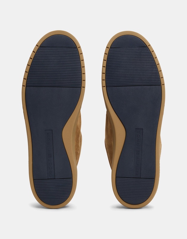 Tommy Hilfiger - Modern Light Suede Moc Toe Shoes - Men's