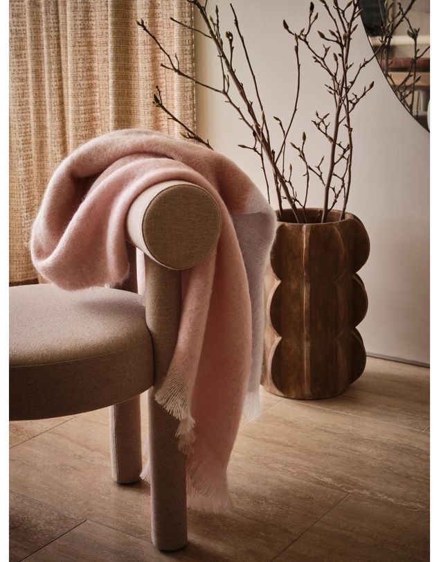 St Albans - Mohair Throw Lexie