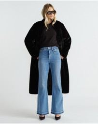Decjuba - Rose Longline Faux Fur Coat