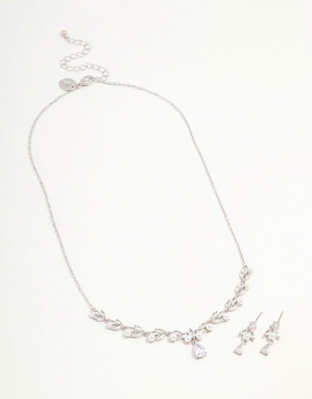 Lovisa - Silver Cubic Zirconia & Pearl Jewellery Set