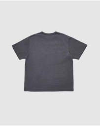 Larriet - Fort Tee