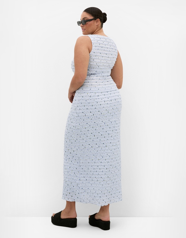 City Chic - Plus size Sheree Ditsy Print Ruched Top - sky blue