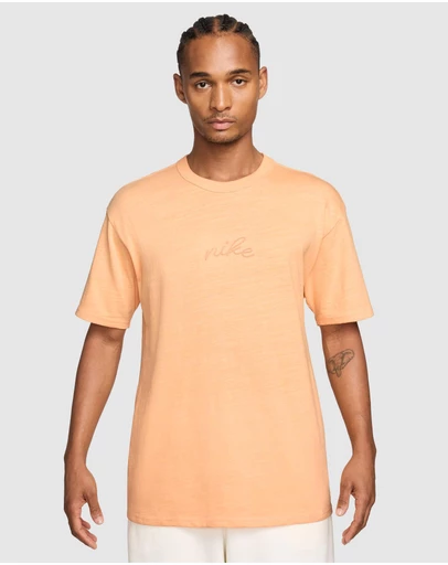 Nike - Sportswear Premium Essentials T-Shirt
