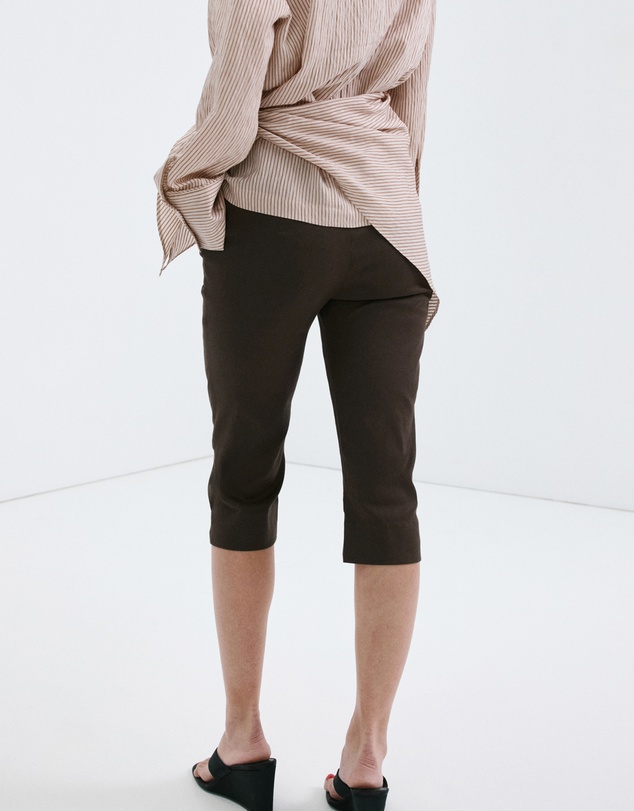M.N.G - Linen Capri Trousers