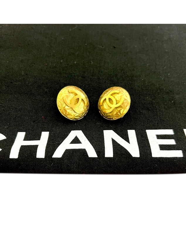 Pre-Loved by Azura Reborn - Pre-Loved CC Gold Plated Clip On Earrings