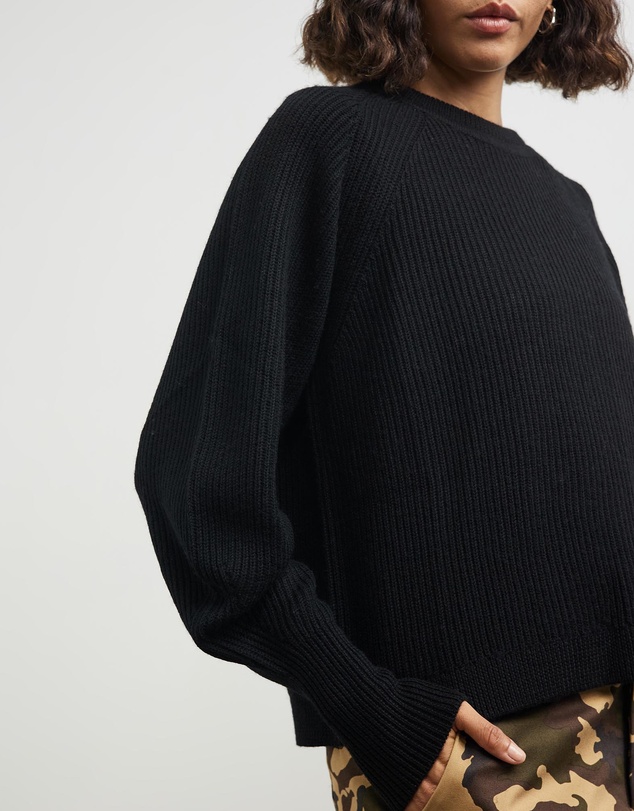 Lindsay Nicholas New York - Sculptured Sleeve Crew Neck