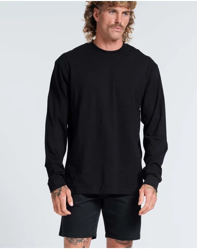 Vacancy Co - Vacant Long Sleeve Tee