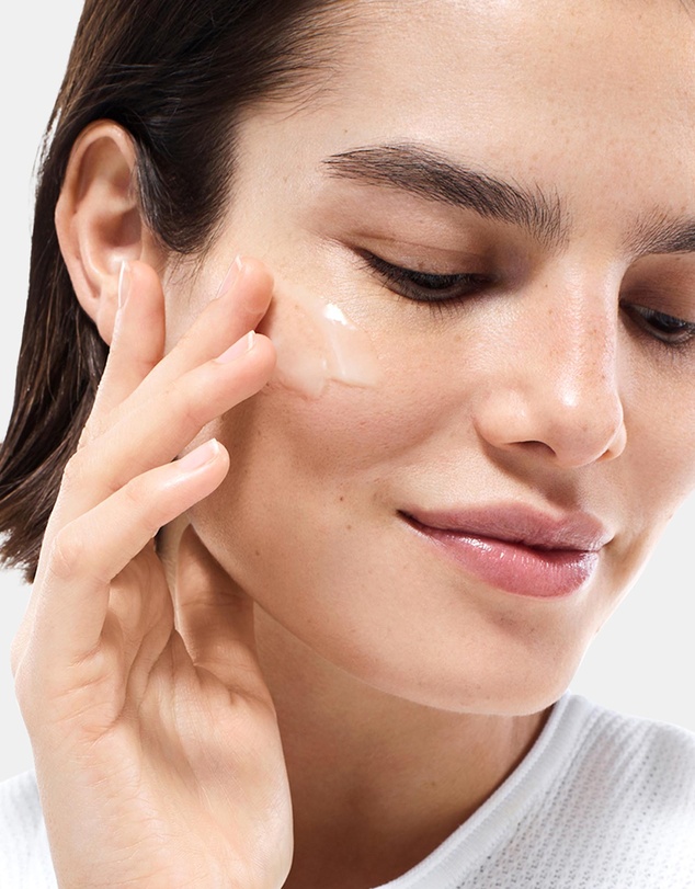 Clinique - Even Better Clinical Radical Dark Spot Corrector + Interrupter