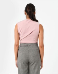 Forcast - Lulu Ruched Top