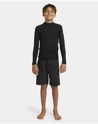Quiksilver - Boys 4 to 16 Everyday Heat Long Sleeve UPF 50 Surf T-Shirt