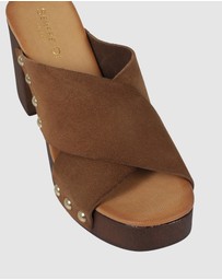 Sempre Di - Nyari Platform Heels