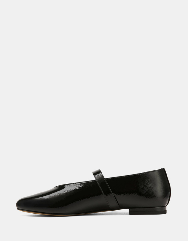 Wittner - Dakota Casual Flats Black Crinkle Patent