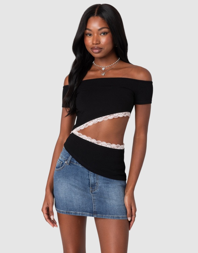 EDIKTED - Annaise Off Shoulder Cut Out Top