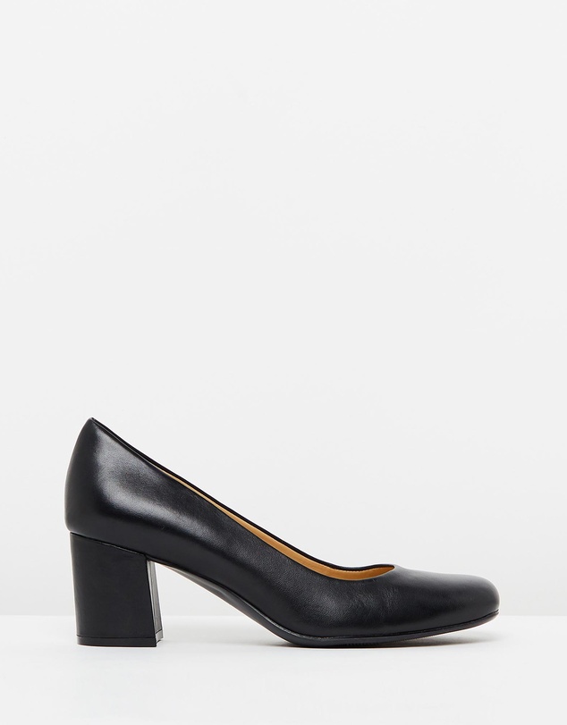 Naturalizer - Whitney Block Heel - Black