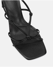 Novo - Macie Heels