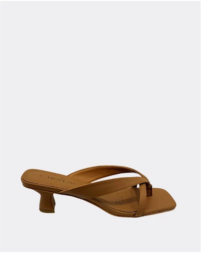 Human - Foxx Kitten Sandals - Women's