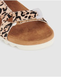 Rollie - Sandal Tooth Wedge