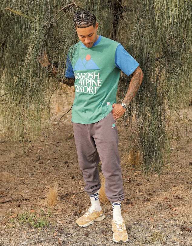 Skwosh - Big Alpine Colour Blocked Tee