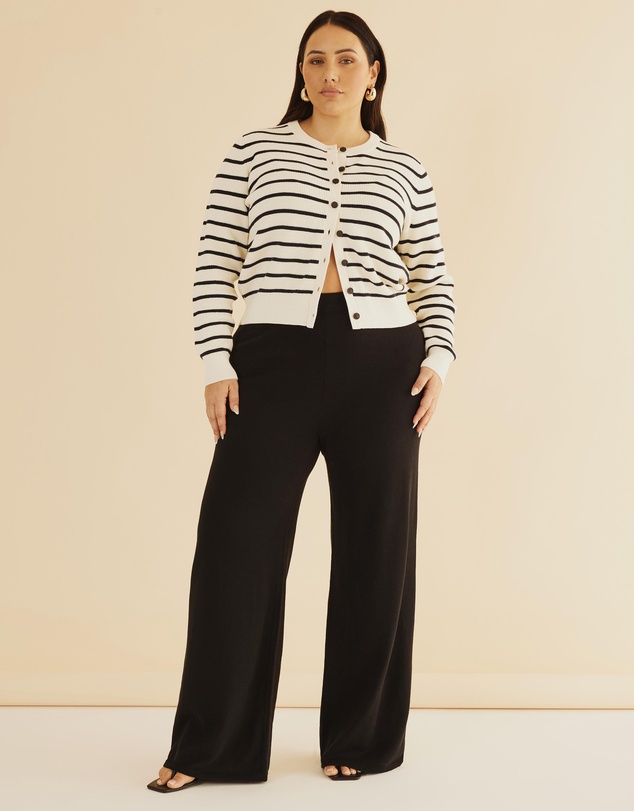 Atmos&Here Curvy - Rachel Crew Knit Cardigan