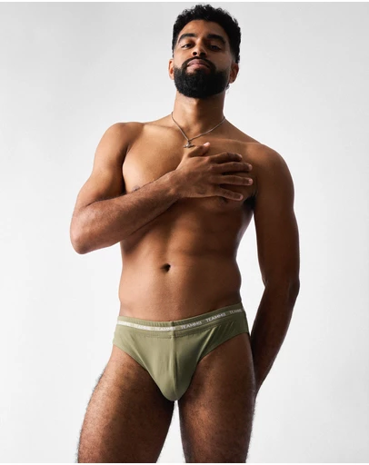 TEAMM8 - Ultra Swim Brief