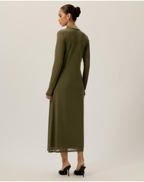 Tussah - Bonnie Ruched Waist Collar Midi Dress