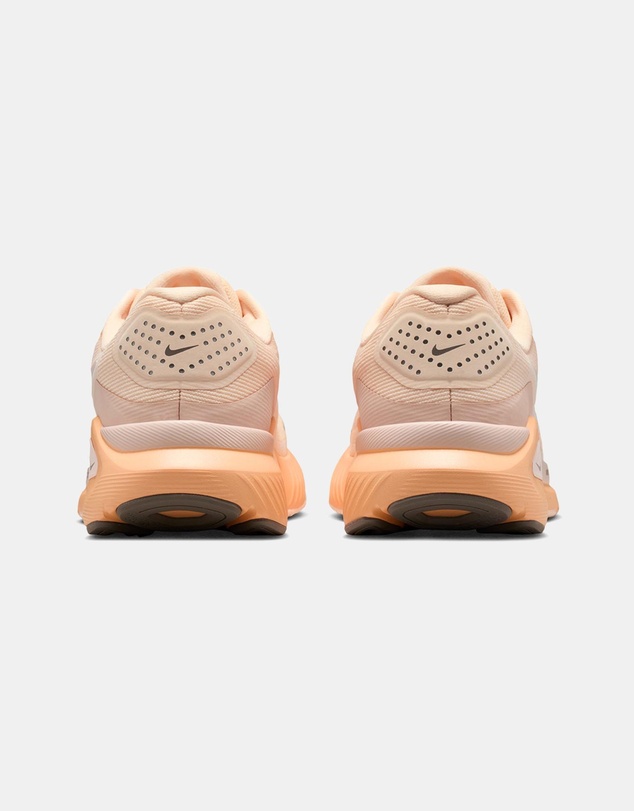 Nike - Structure 26 - Women's