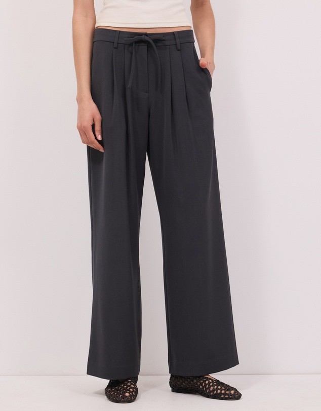Calli - Arden Mid Rise Tie Waist Pants