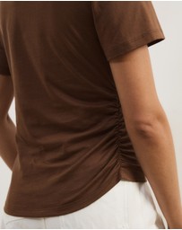 Atmos&Here - Emi Asymmetric Hem T-Shirt