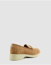 Dune London - Gazelles - Camel