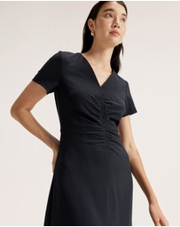 Review - Elsa Dress