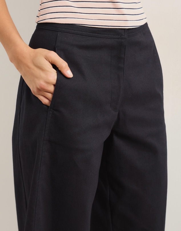 Atmos&Here - Elena Barrel Leg Pants